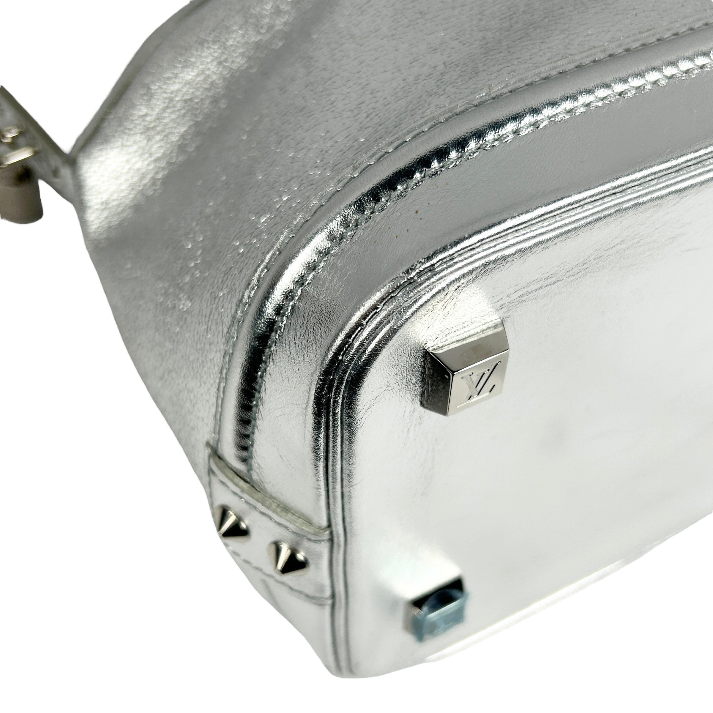 Metallic Silver Suhali Leather Lockit PM w/SHW