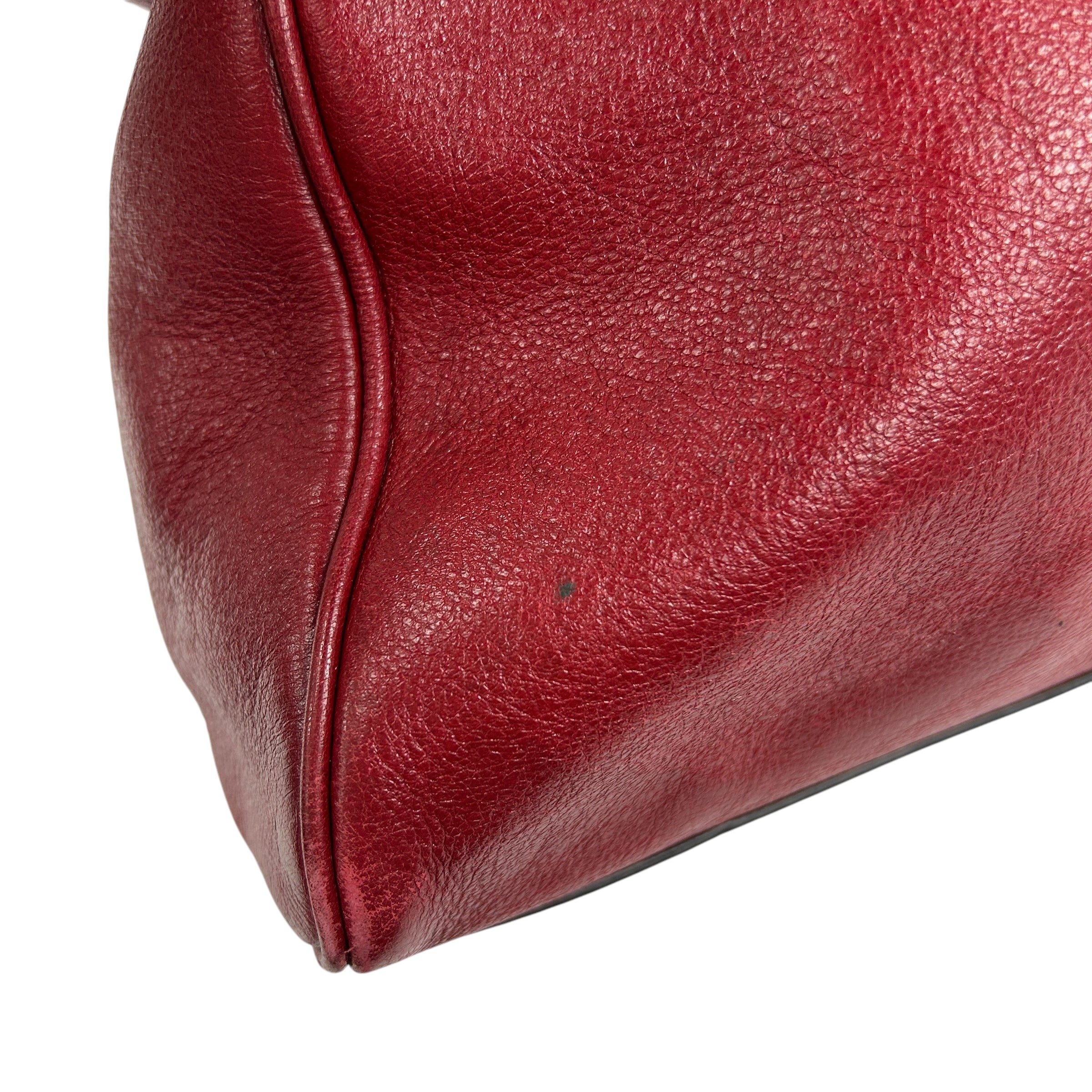 Red Calfskin Leather Re(Belle) Medium Shoulder Bag