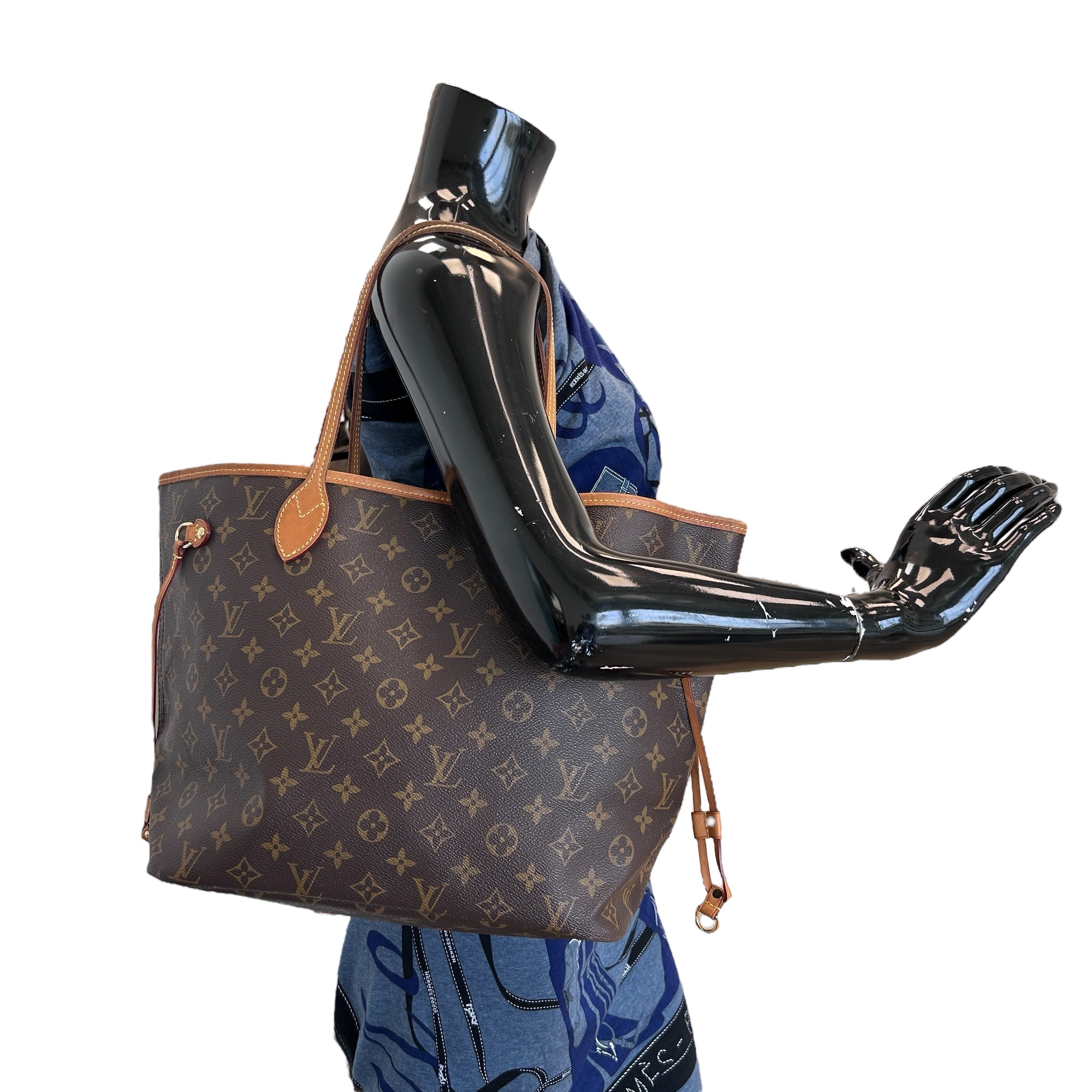 Monogram Coated Canvas Neverfull MM w/GHW
