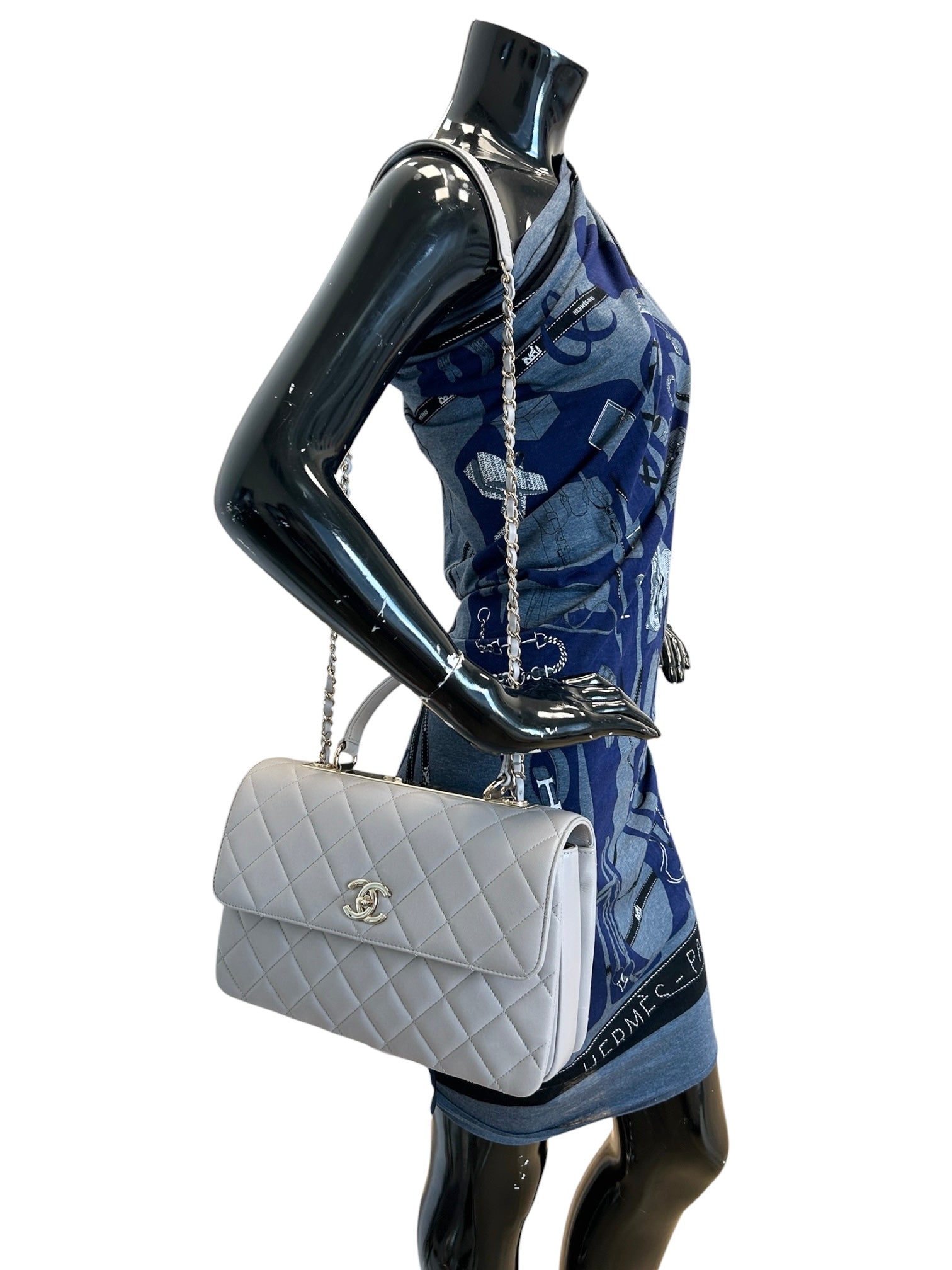 Gray Quilted Lambskin Leather Trendy CC Medium Bag